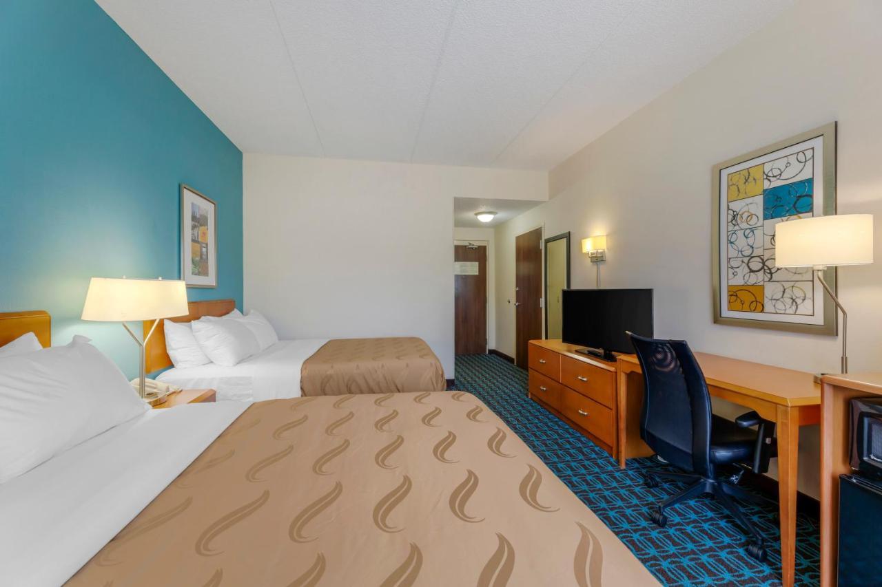 Quality Inn & Suites Sandusky Exterior foto